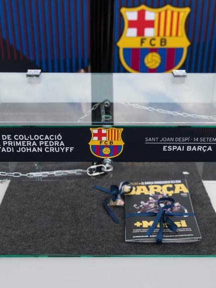 Placement ceremony for the first stone of the Johan Cruyff Stadium