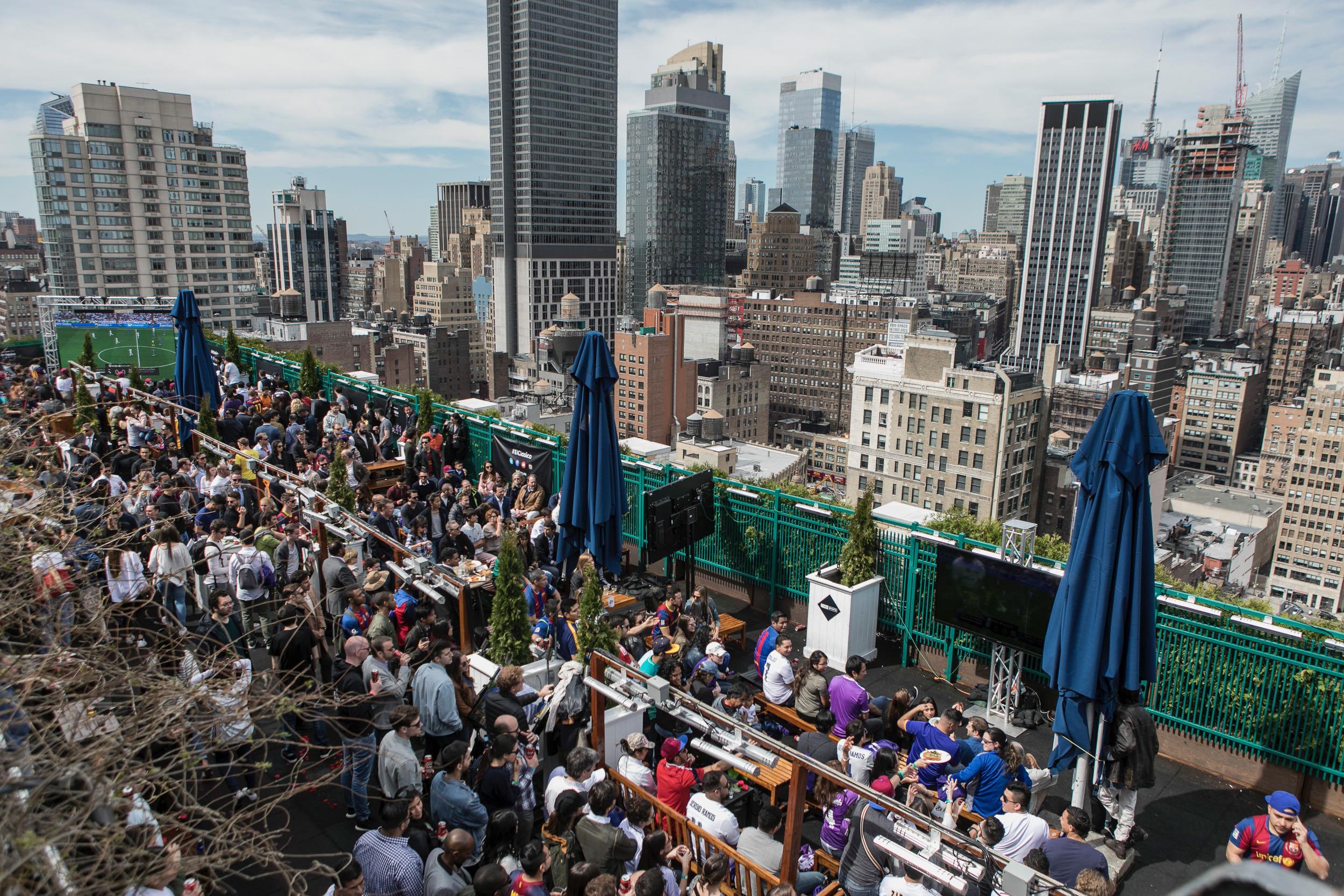 Super Bowl Sunday Party - Rooftop Bar NYC - New York's largest