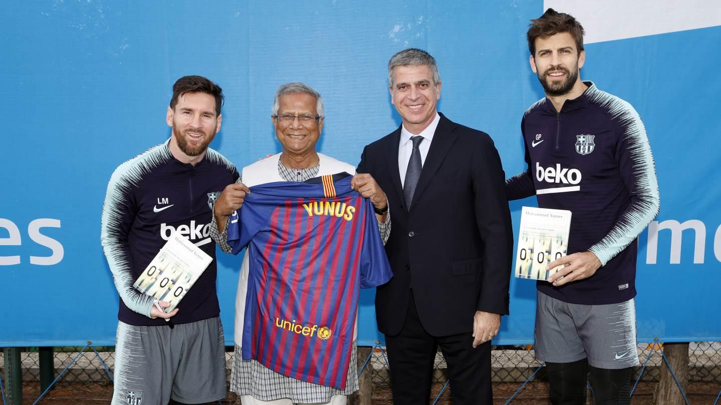 Muhammad Yunus Visits Training: 'Everyone In Bangladesh Loves Barça'