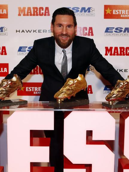 The Best Images From Messi S 5th Golden Shoe Award Ceremony