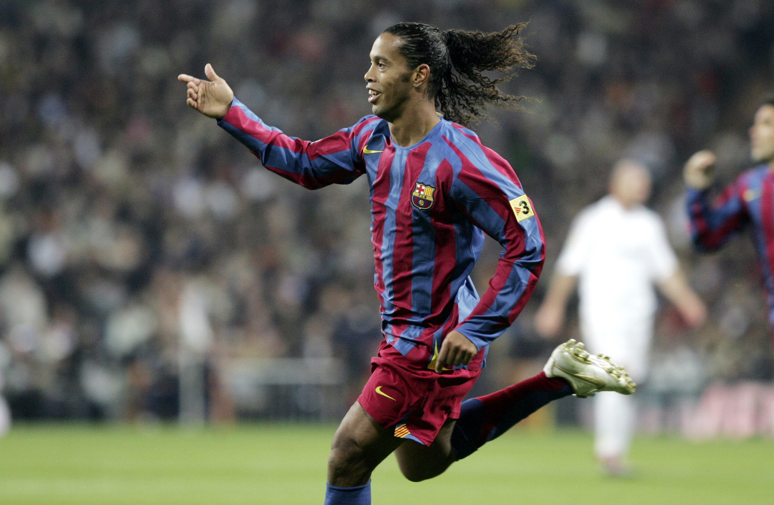 Goles En El Bernabéu: La Magia De Ronaldinho En 2005