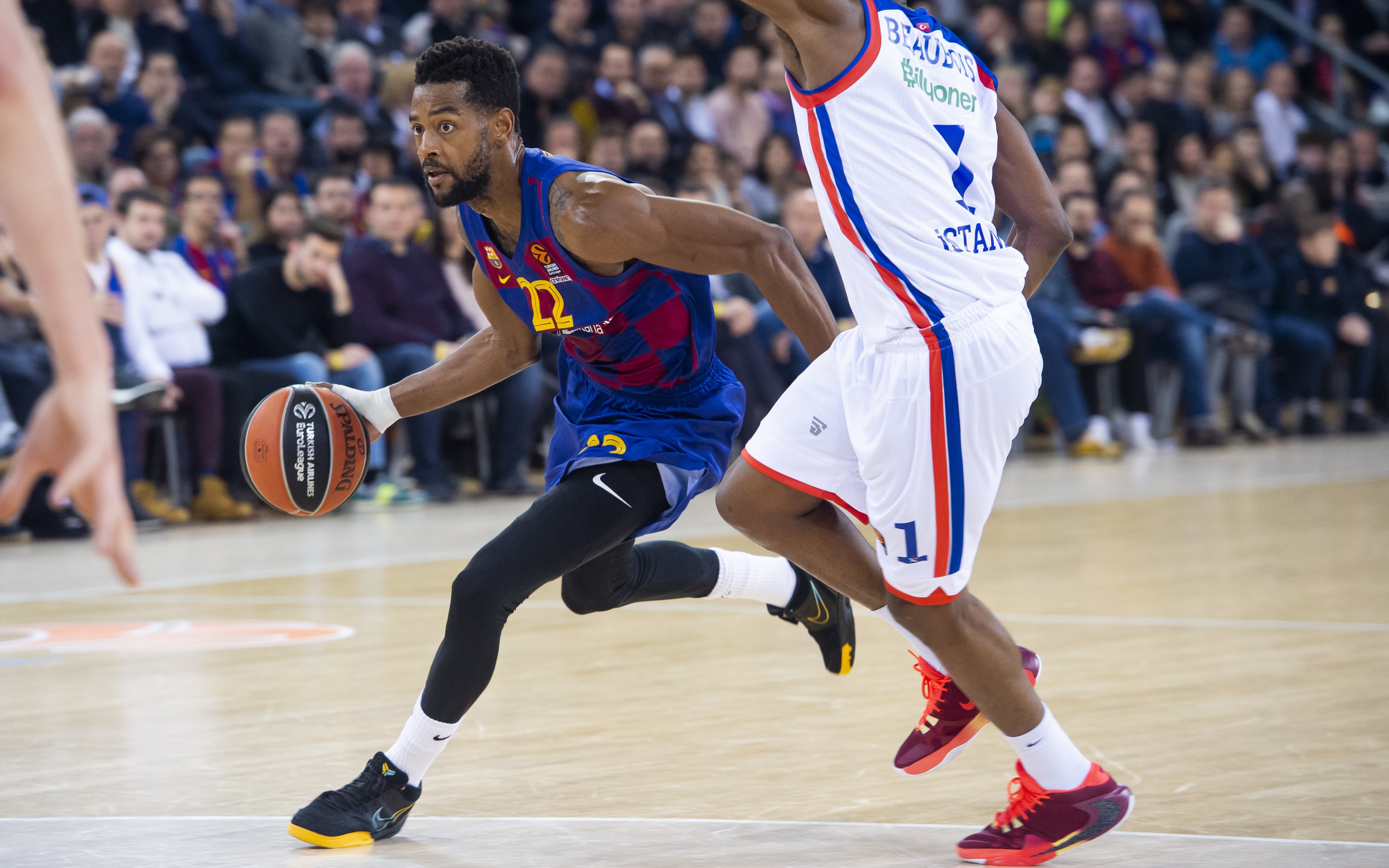 Highlights: Barça - Anadolu Efes (82-86)