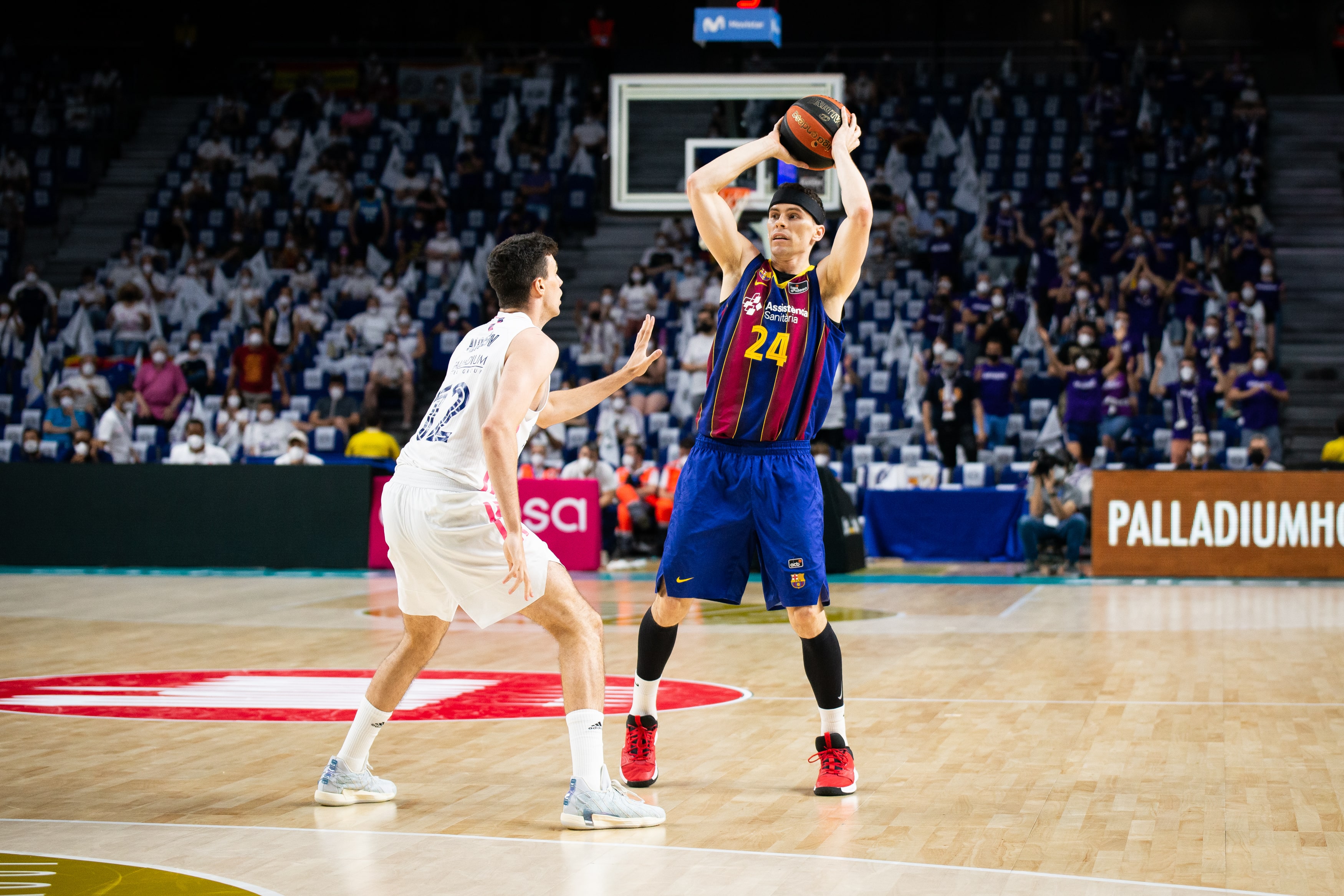 Resumen Real Madrid 7589 Barça (Duelo 1 Final Liga Endesa)