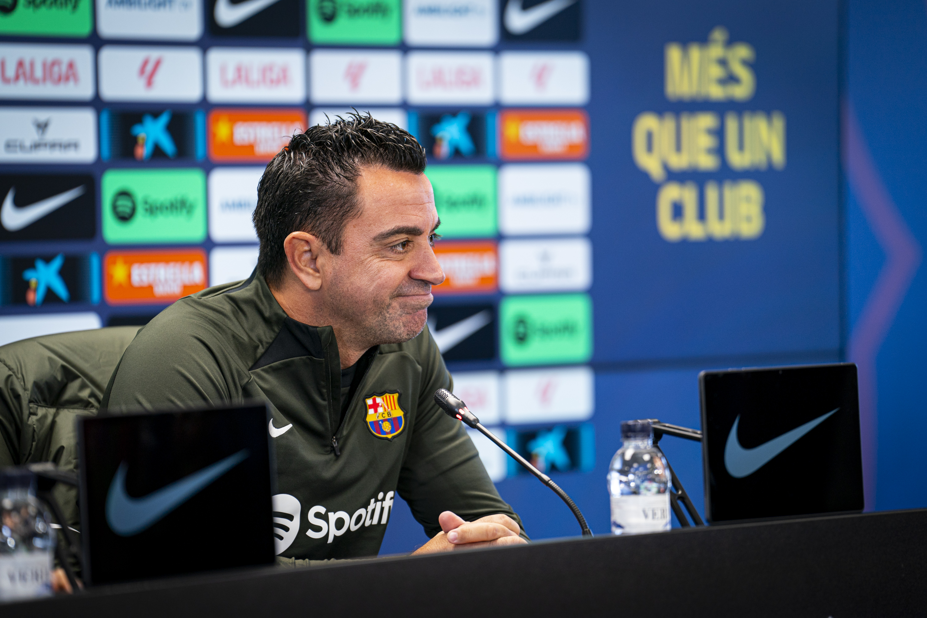 Xavi: 'We need the fans'