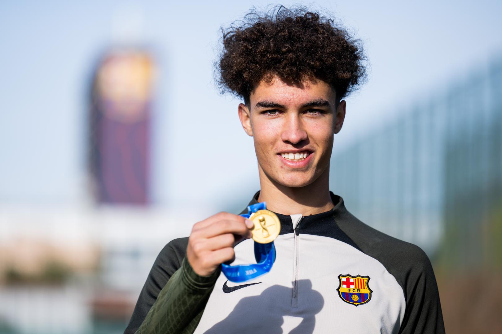 U17 World Cup winner Noah Darvich back with Barça Atlètic