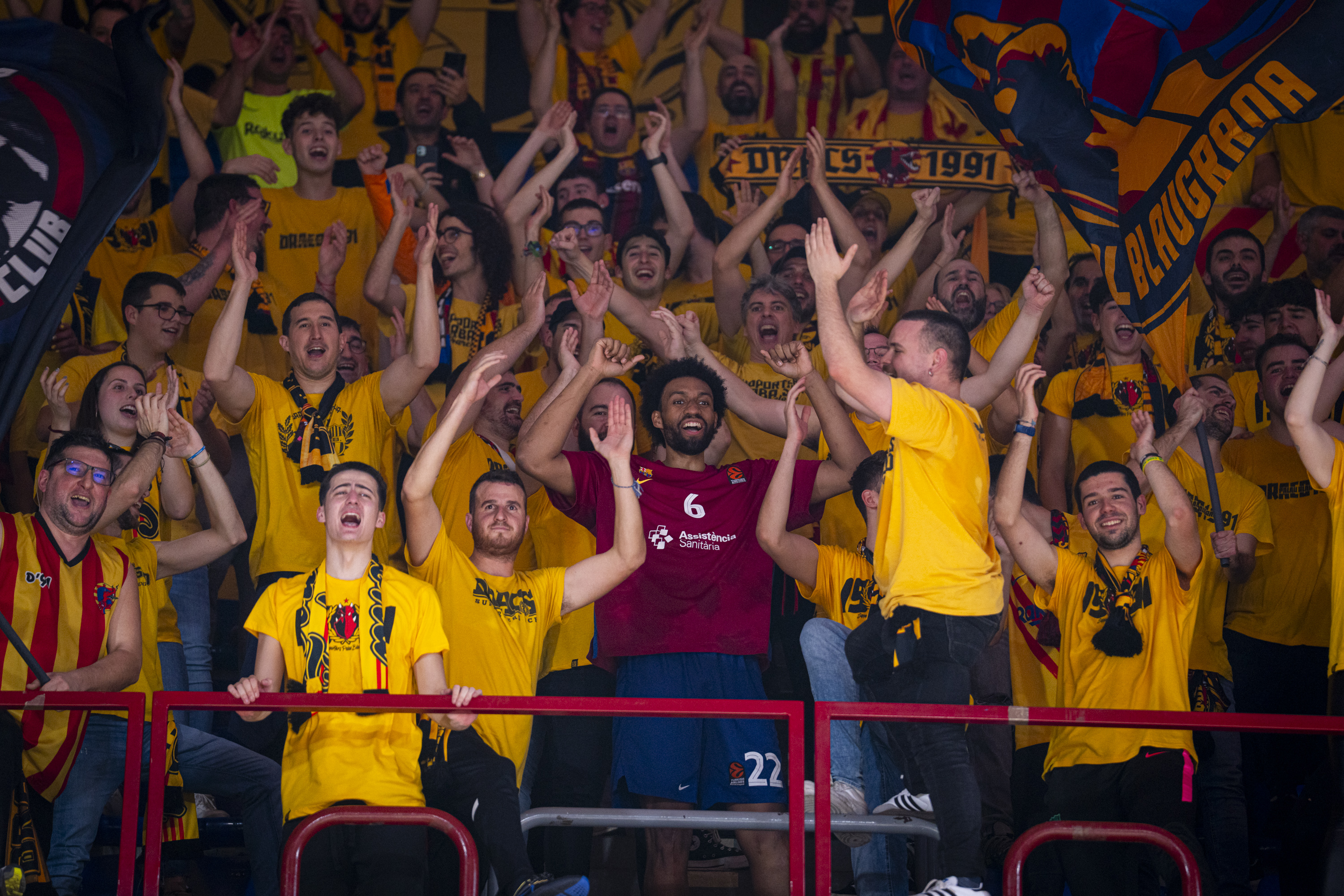 All the excitement of the play-off at the Palau for a special price