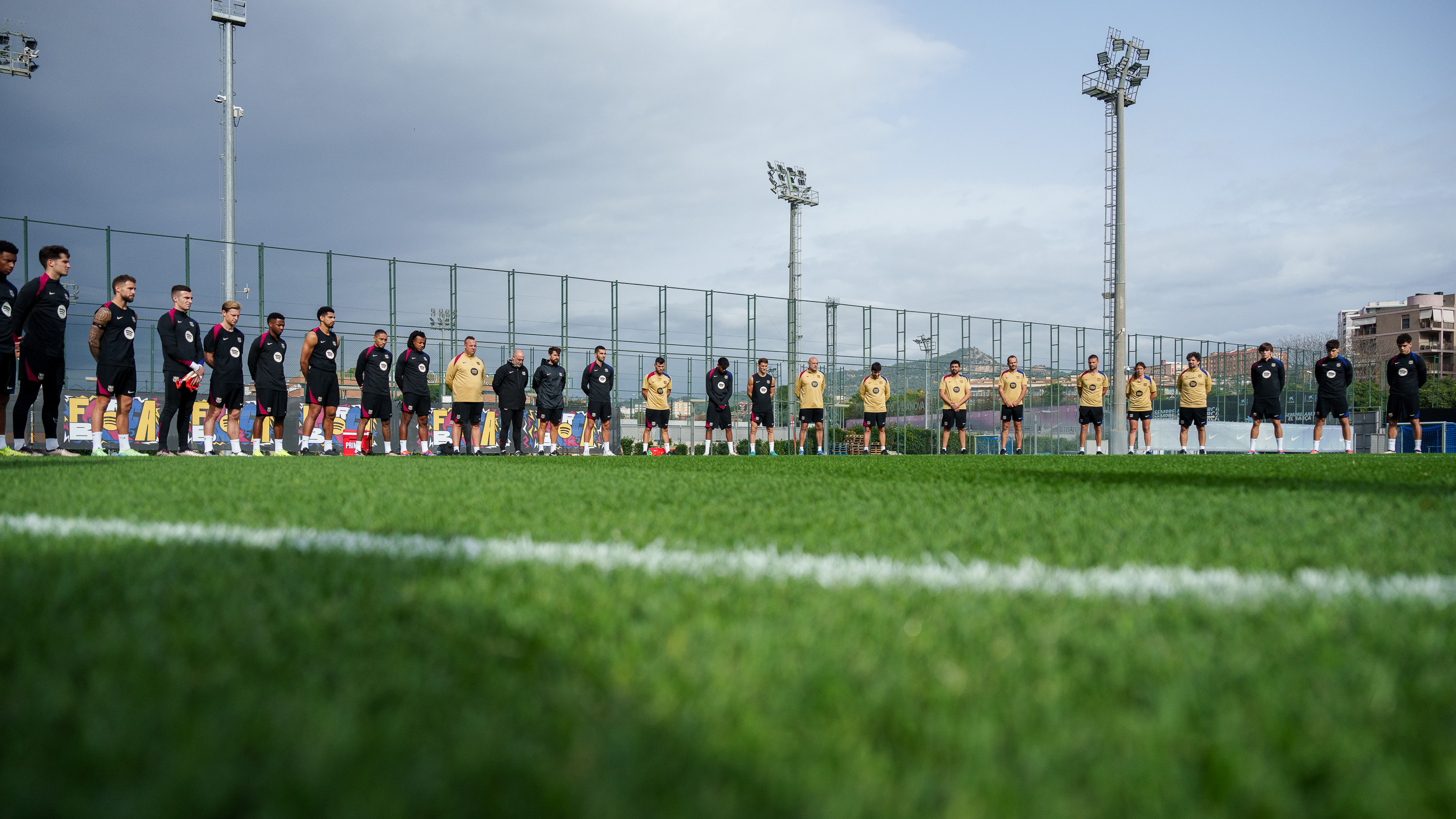 fc-barcelona-first-team-observe-a-minute-s-silence