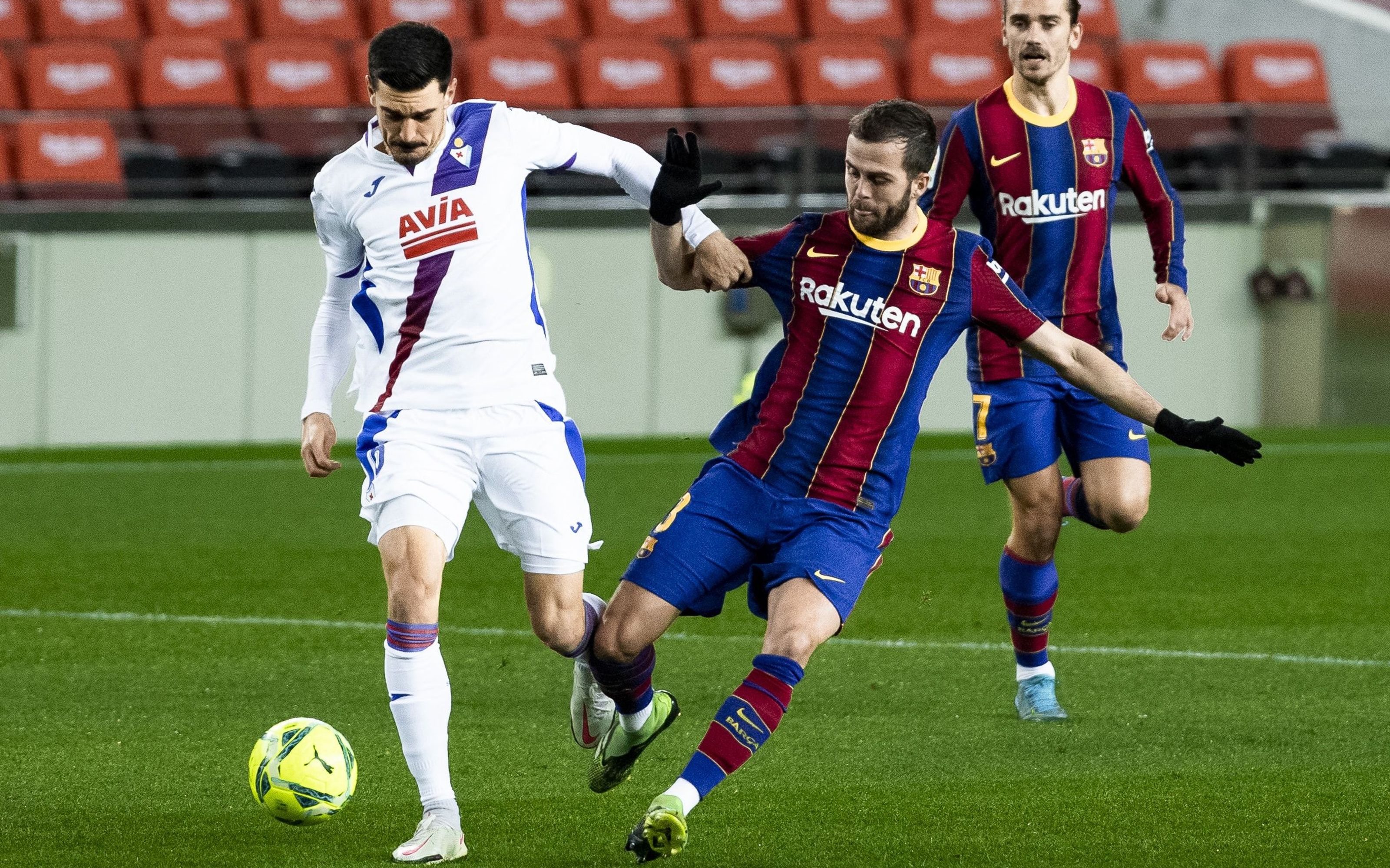 Barça v Eibar in photos