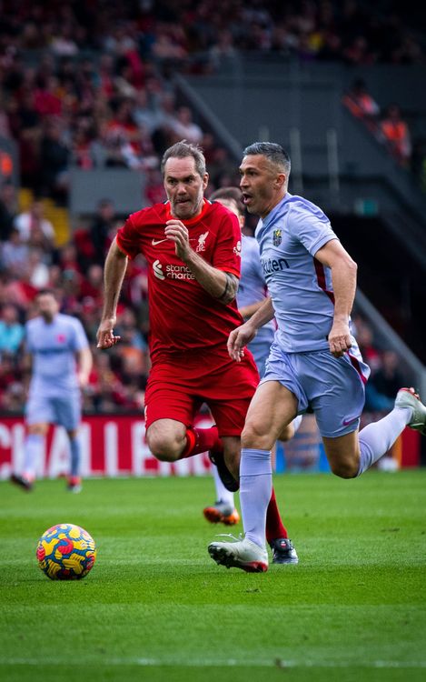 Liverpool 23-24 Home Kit Released - On-Pitch Debut + New Green