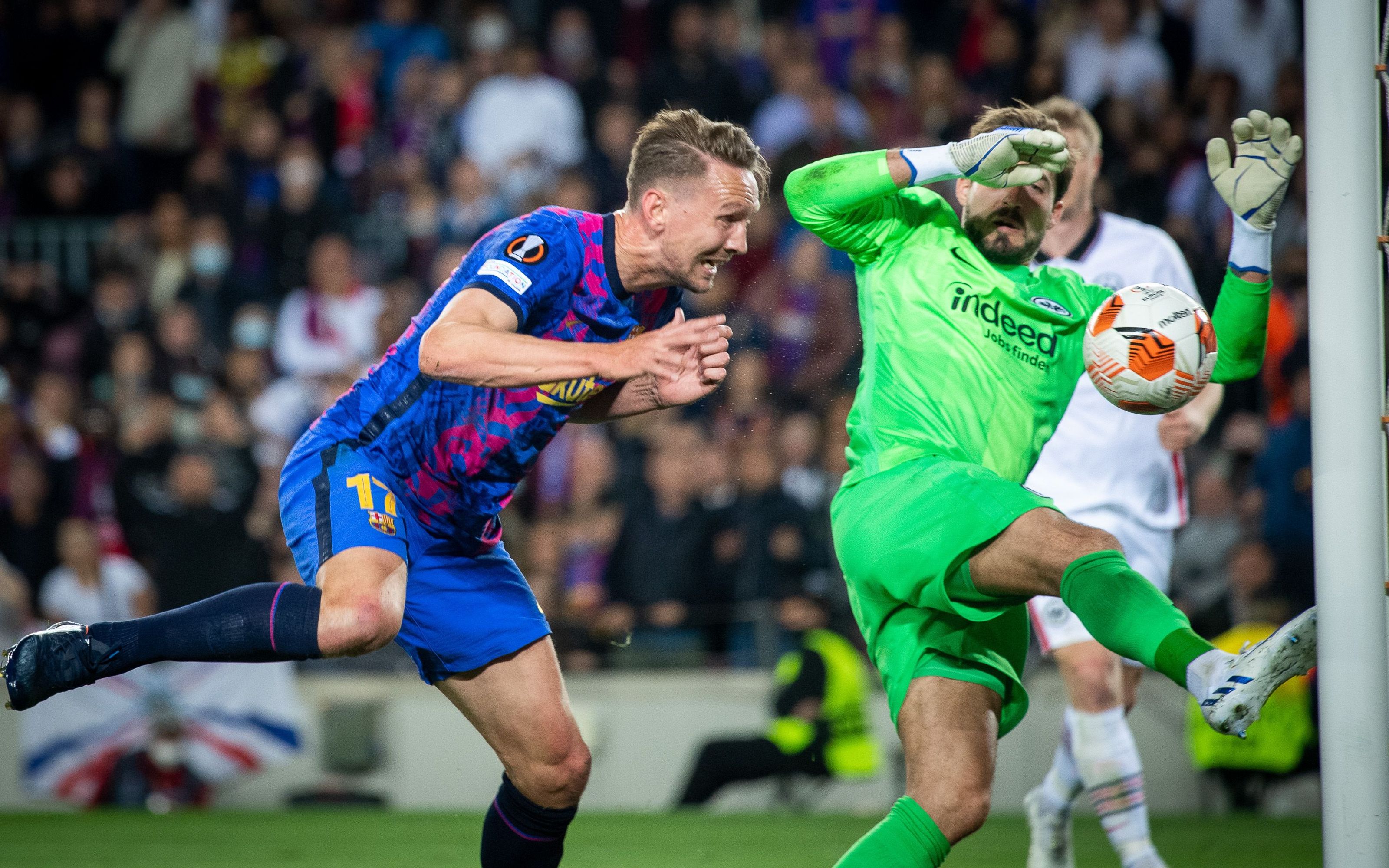 Barça v Eintracht in photos