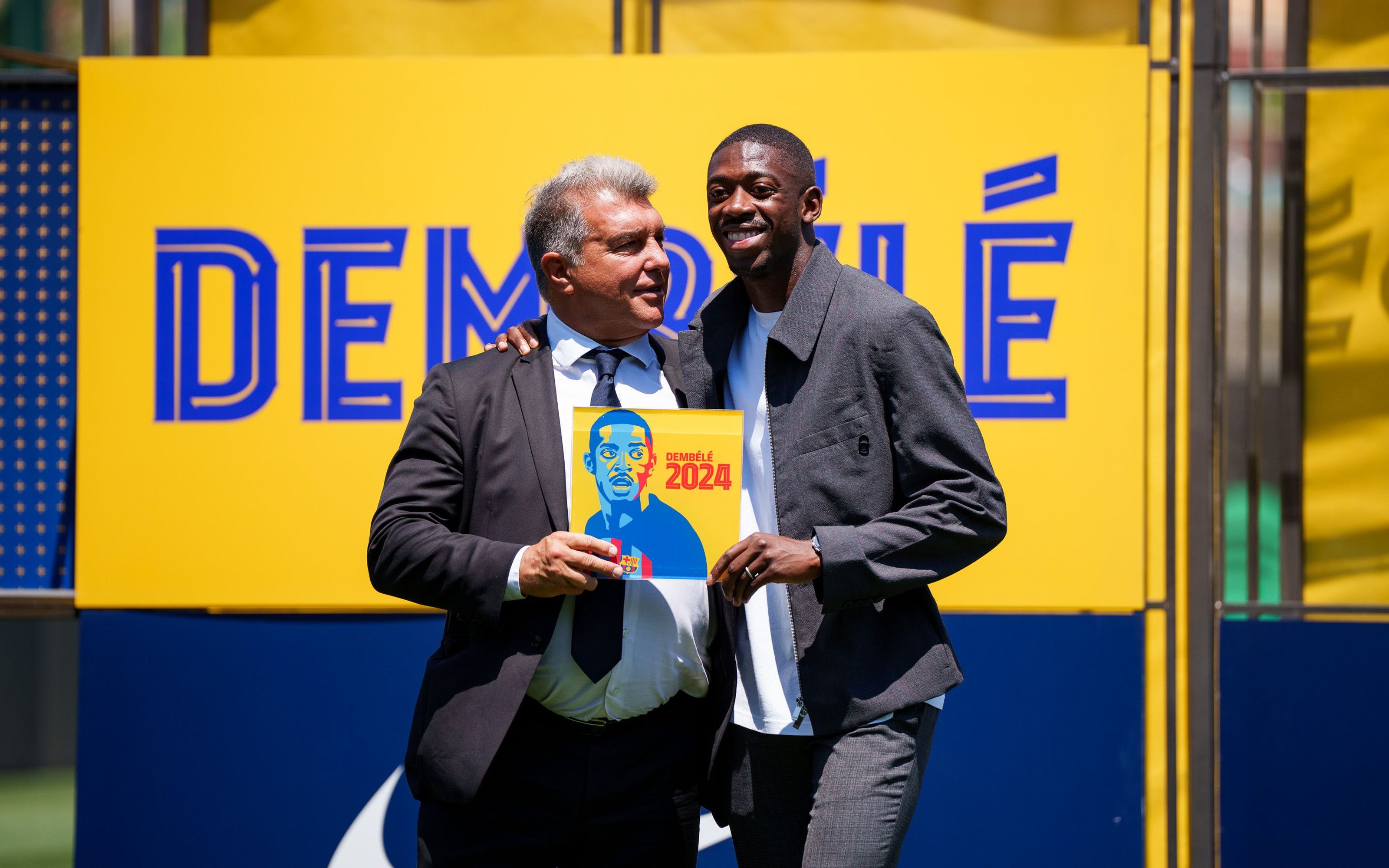 La Signature Du Nouveau Contrat De Dembélé En Images