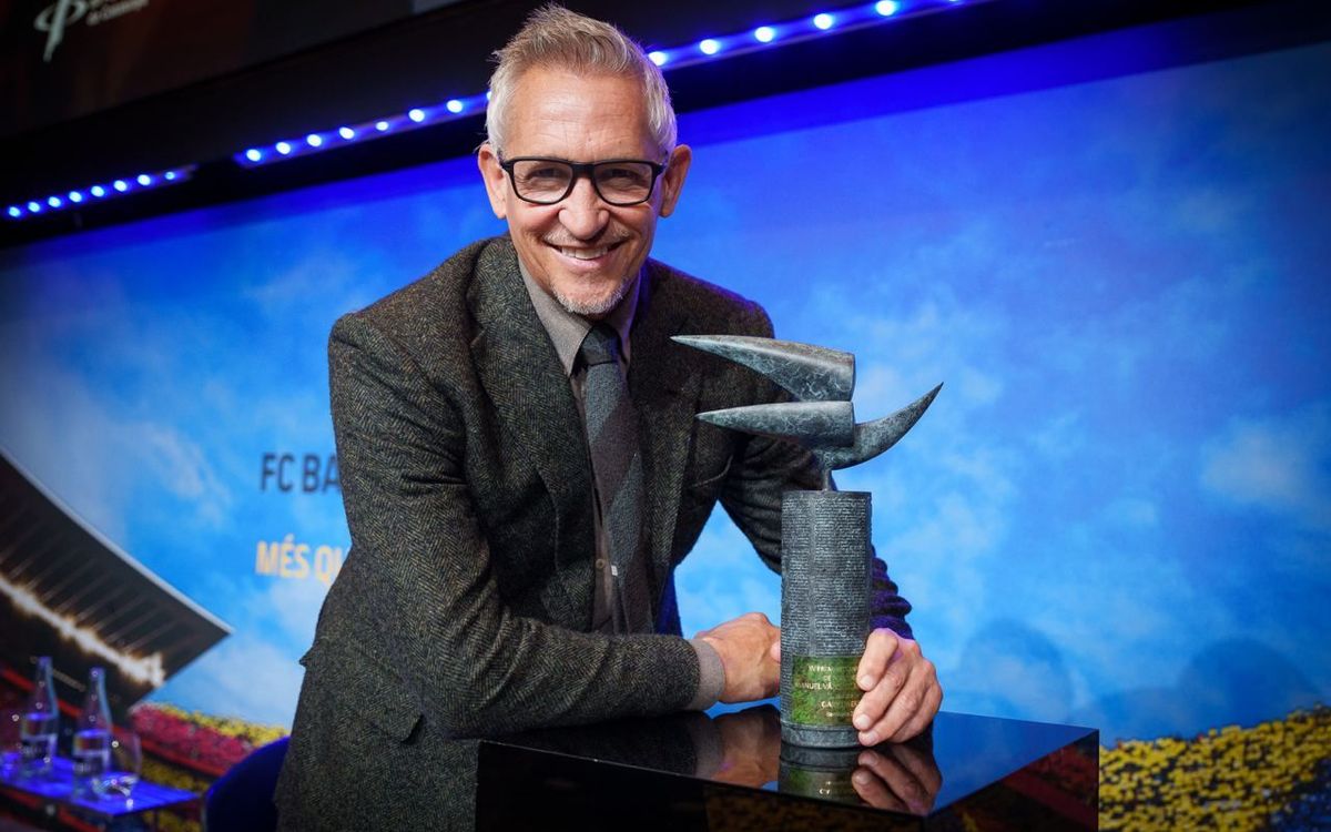 Gary Lineker: 'I am very proud to receive this award'