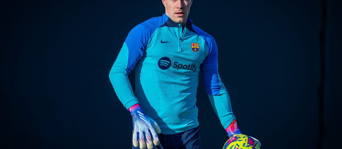 Ter Stegen back at training