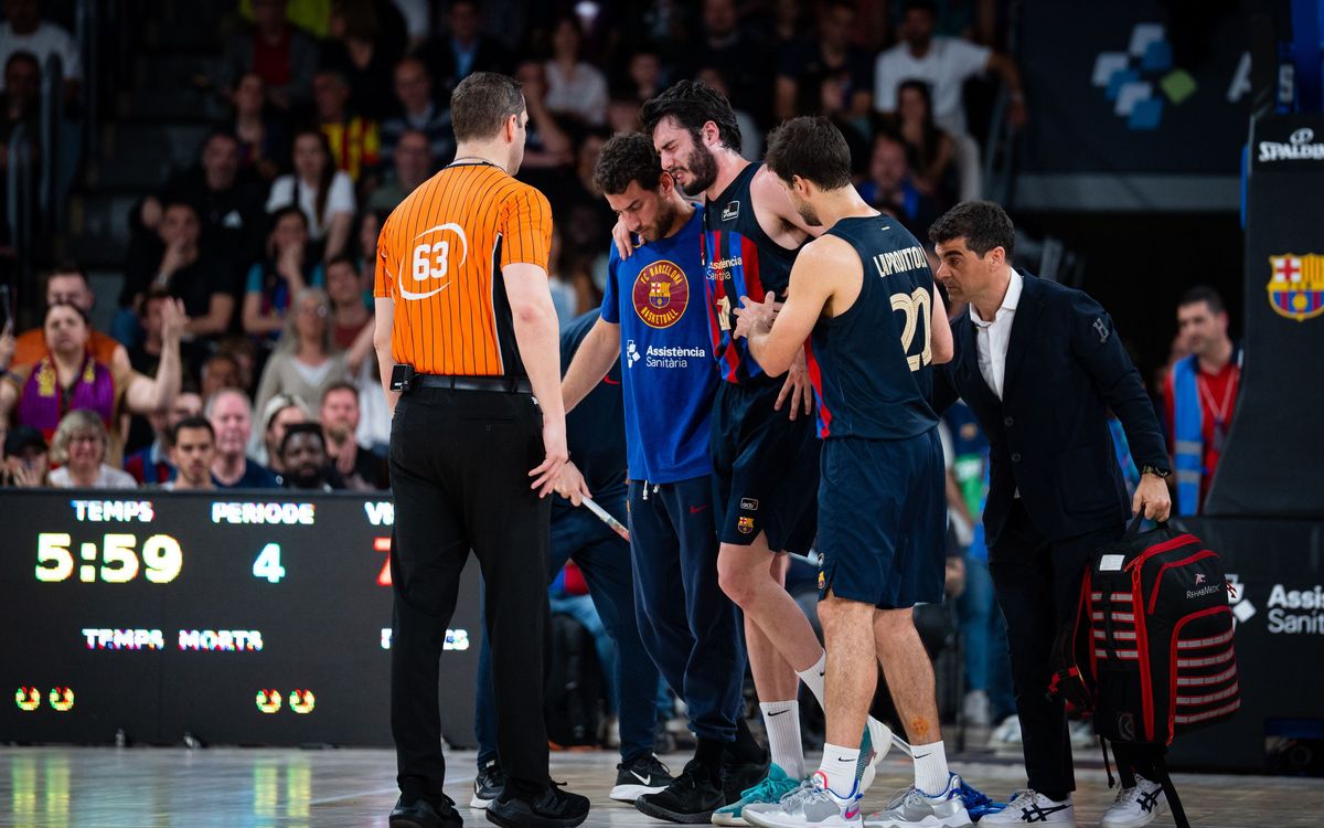 Alex Abrines, amb un esquinç al peu esquerre