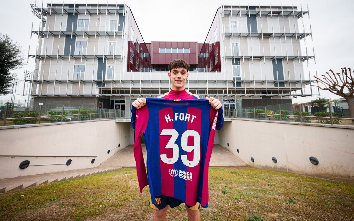 Héctor Fort: “Continuaré treballant per estar molts anys al Barça”