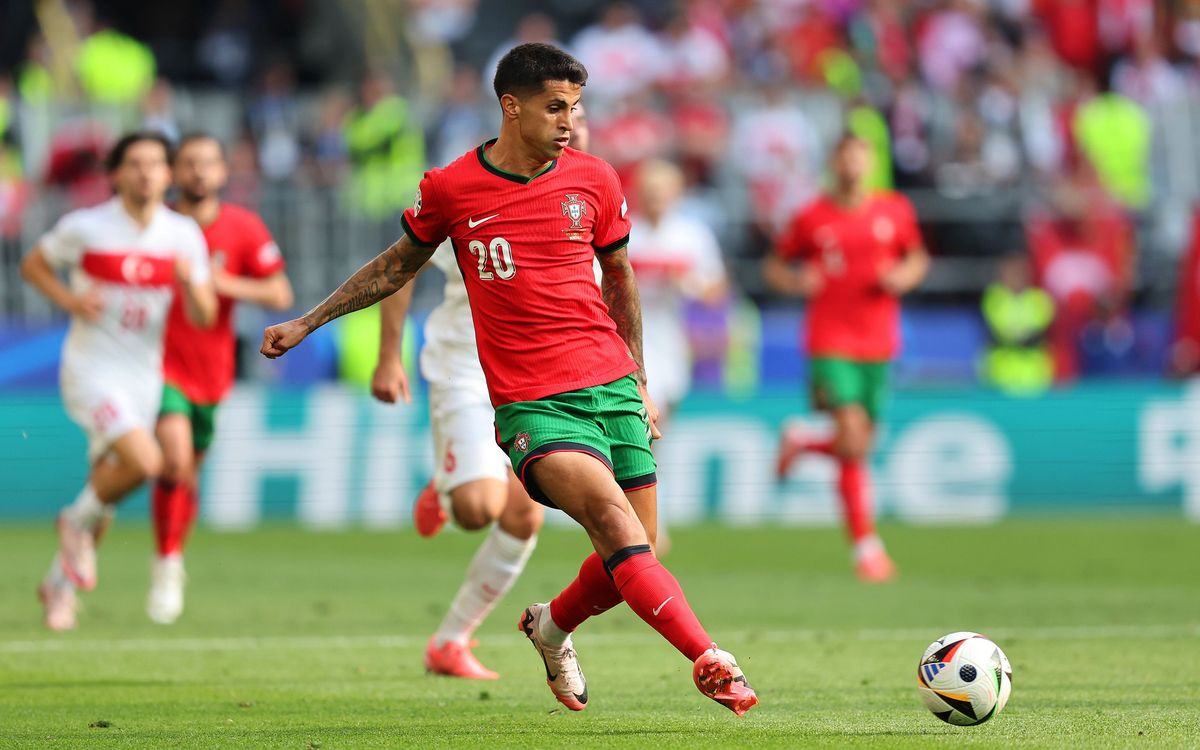 La Portugal de Cancelo y João Félix, clasificada