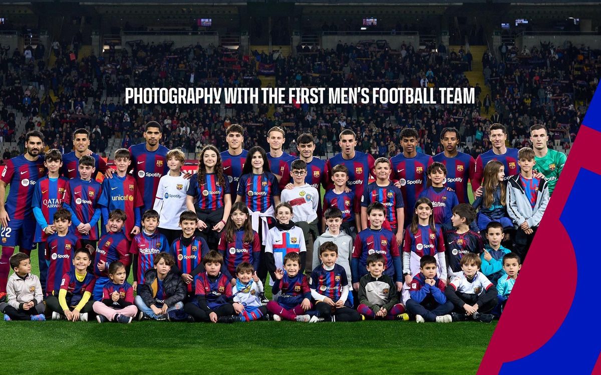 Get your picture taken with the FC Barcelona team