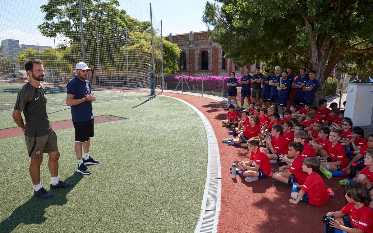 Lozano, Bigas i Sanchón visiten el Barça Academy Campus Sport