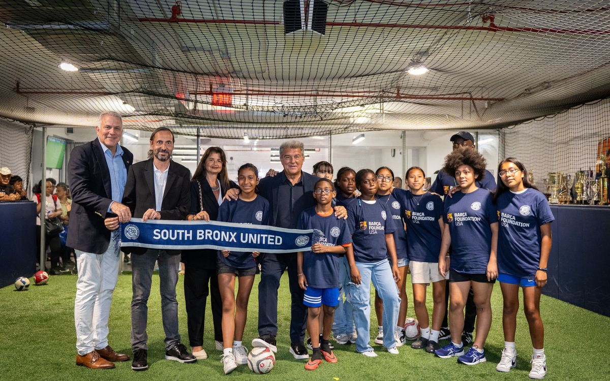 Joan Laporta visita el projecte de la Fundació al South Bronx de Nova York