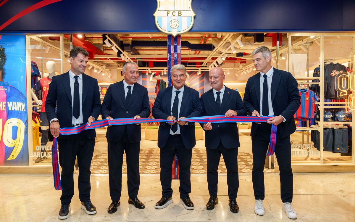 El Barça inaugura su segunda Barça Store en Madrid