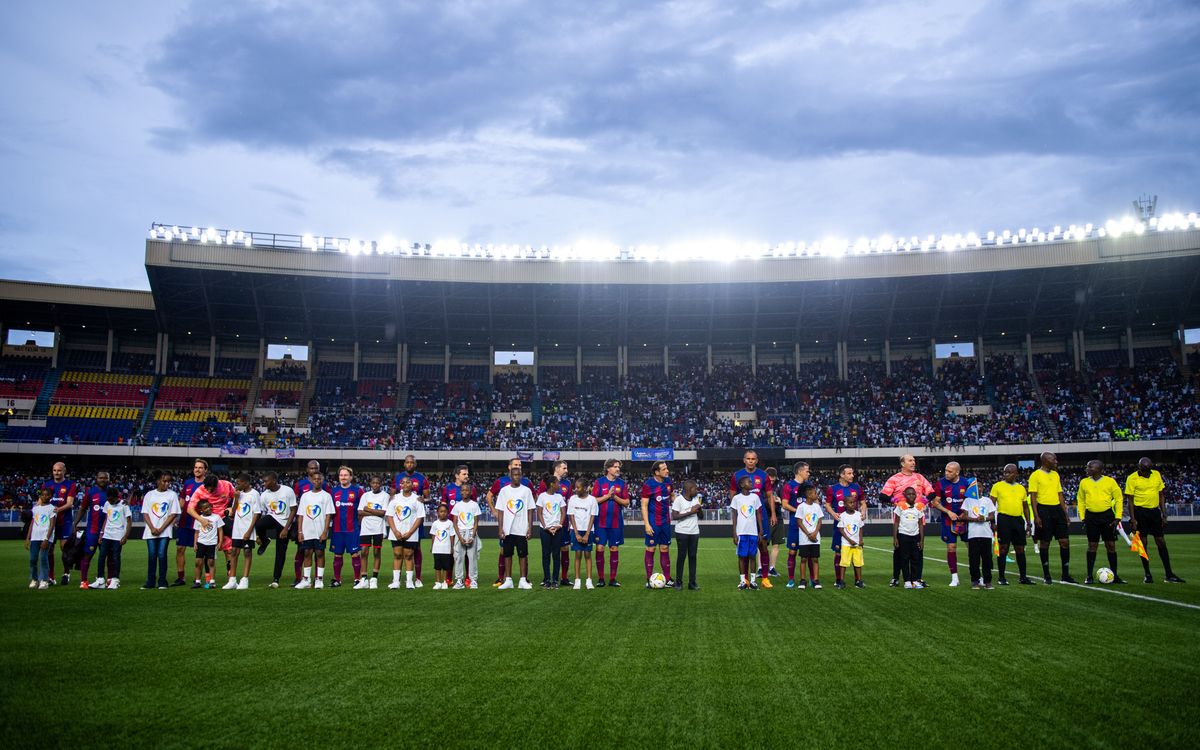 Els Barça Legends tornen a l’Àfrica