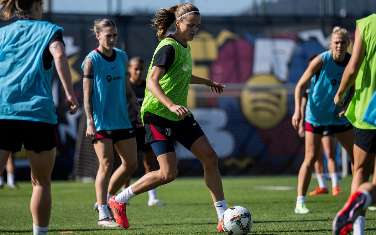 Partido en el Ciutat de València antes del parón de selecciones