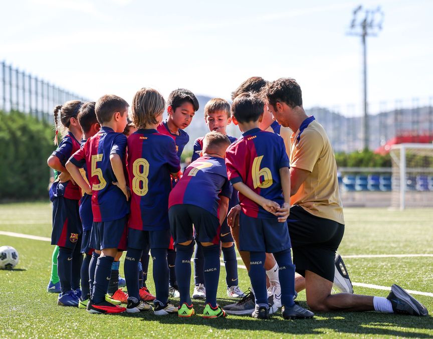 CONEIX LA BARÇA ESCOLA