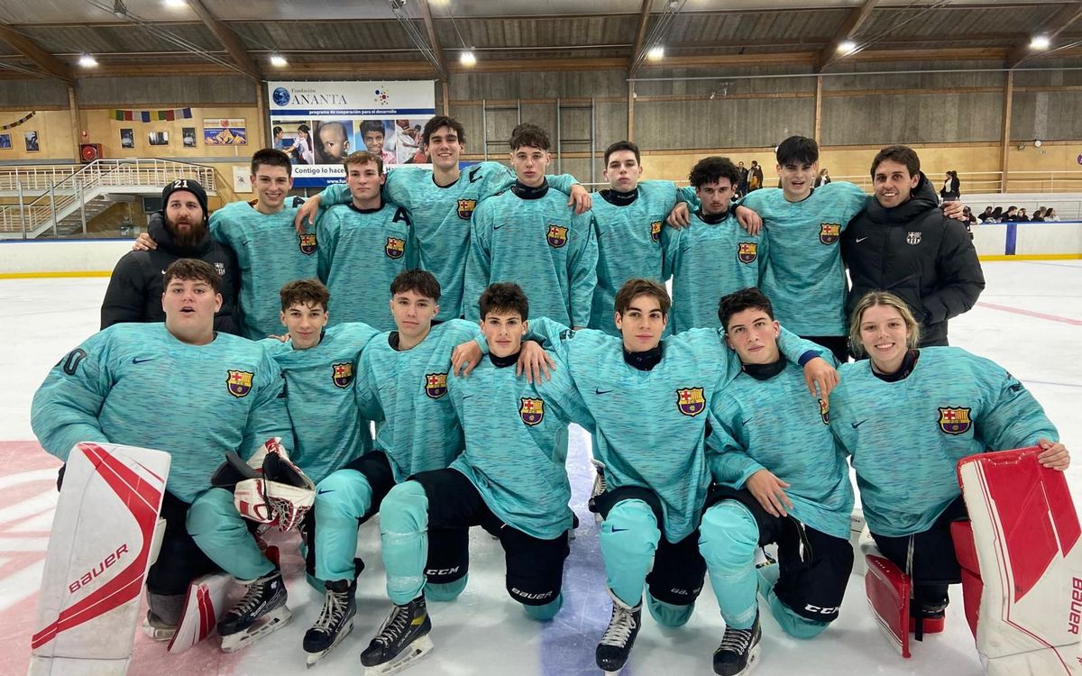 Doble victoria del Hockey Hielo U20 en su debut en Majadahonda