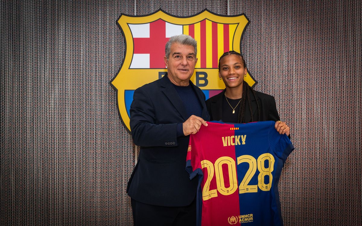 Vicky López renews contract to 2028