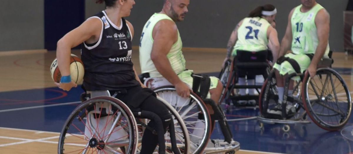 Doble jornada y doble victoria para el baloncesto en silla de ruedas