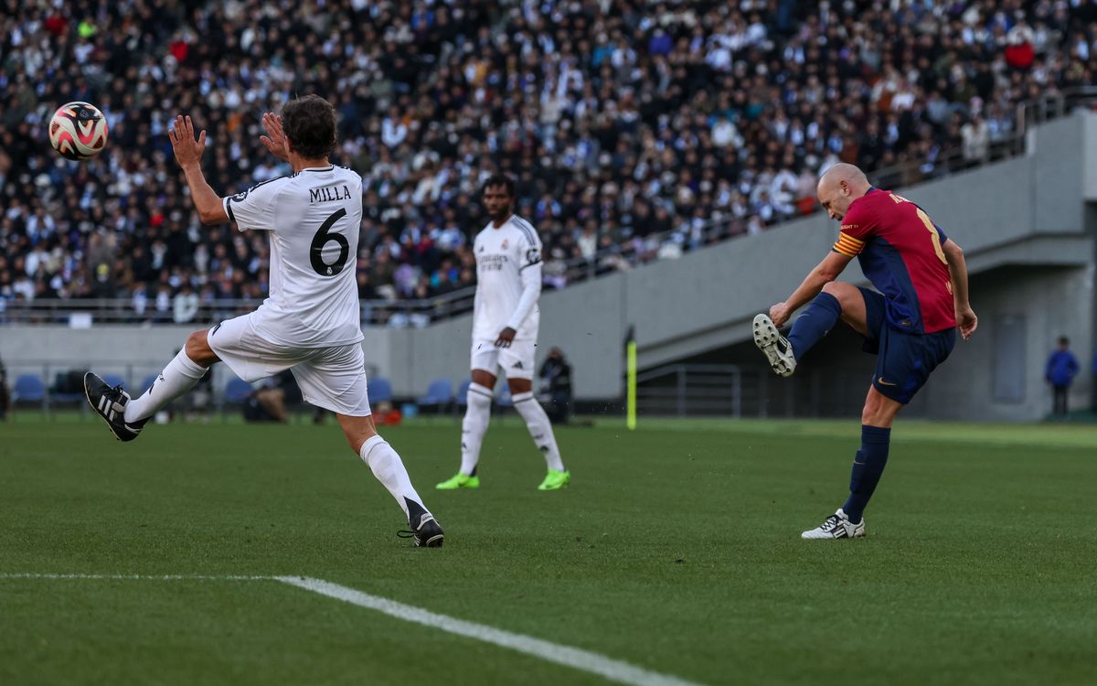 Barça Legends 2-1 Real Madrid Leyendas: Last gasp El Clásico win