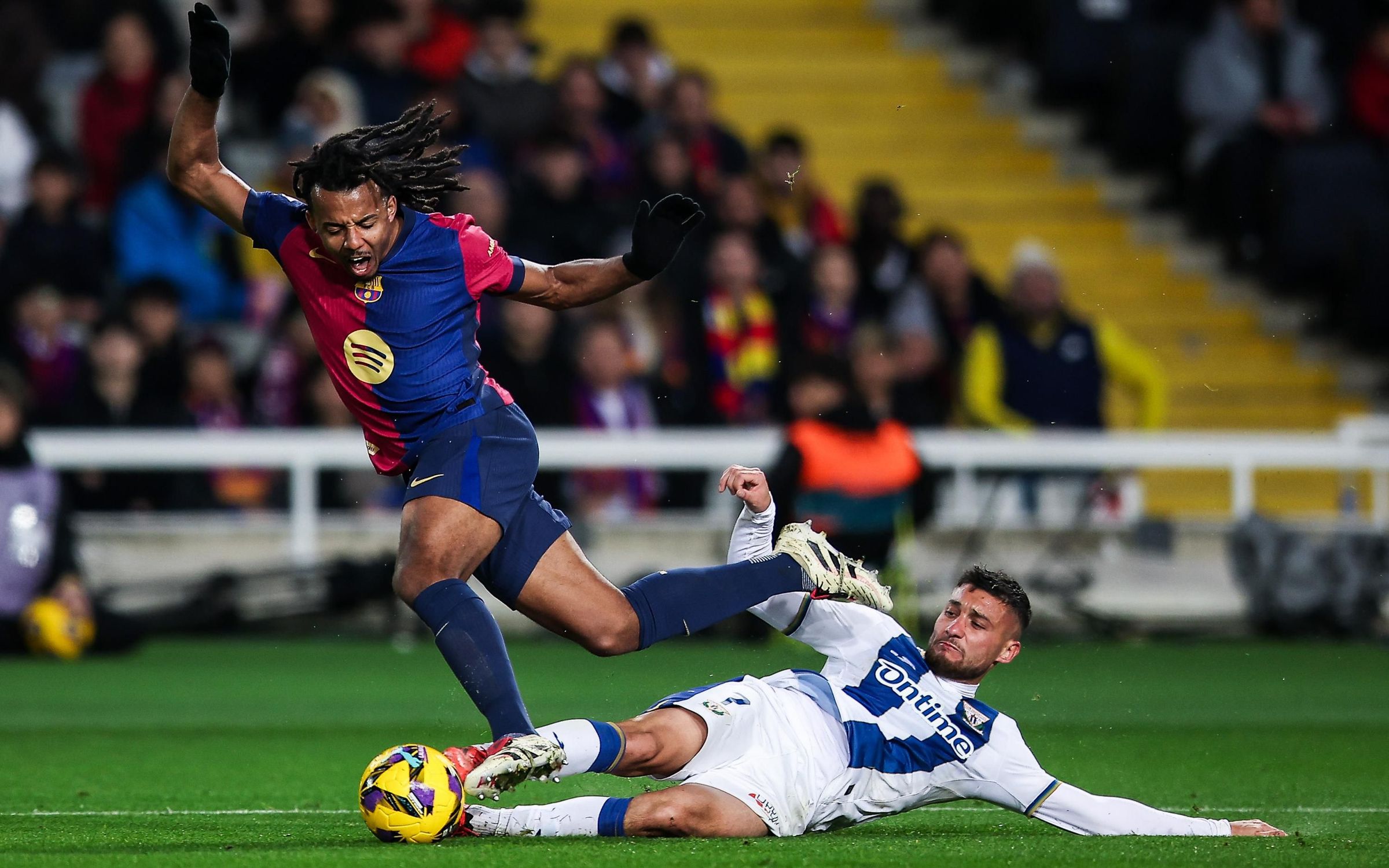 Vòng 17: Barça - Leganés (0-1)