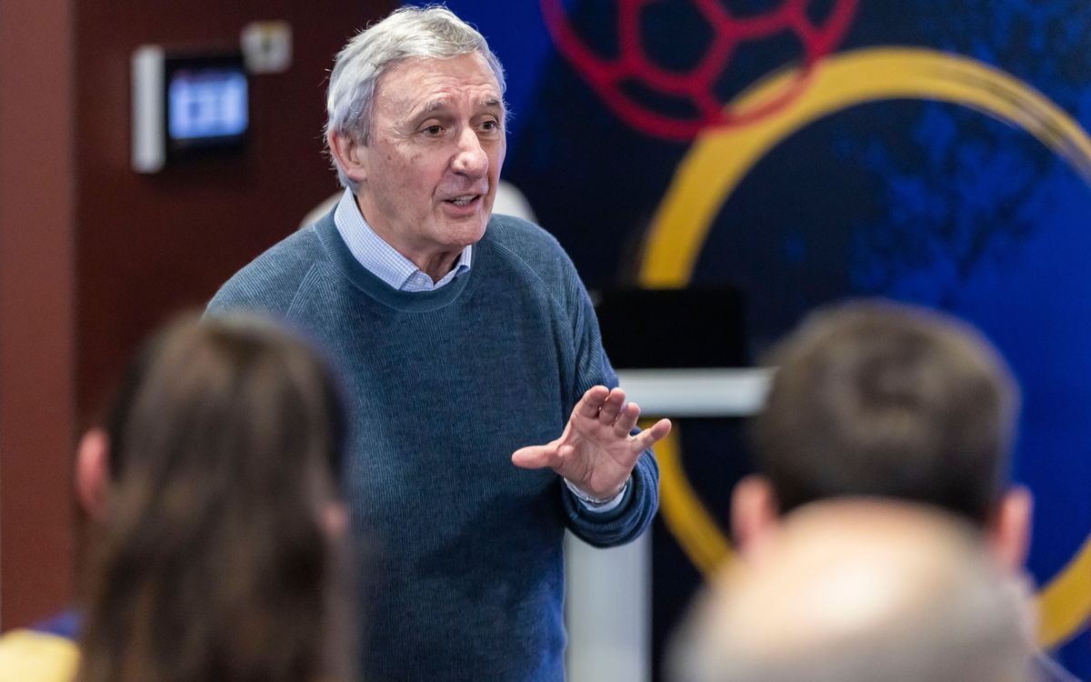 Svetislav Pesic at La Masia